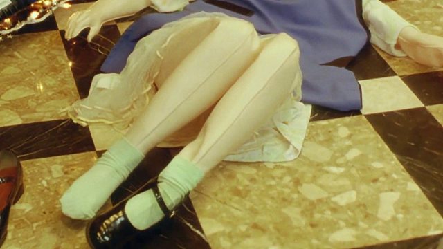 女孩居然是个气球人上集