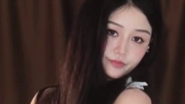 【彤彤大明星】人善被人妻