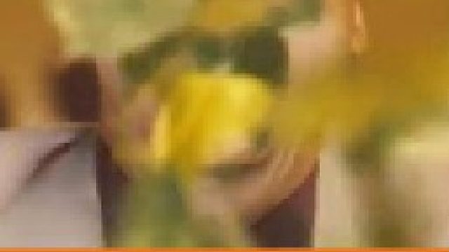 喜欢说谎的男人嘴里竟吐出了无数个树叶