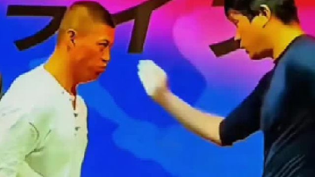通背拳大哥参加日本扇巴掌比赛 一巴掌扇晕日本选手