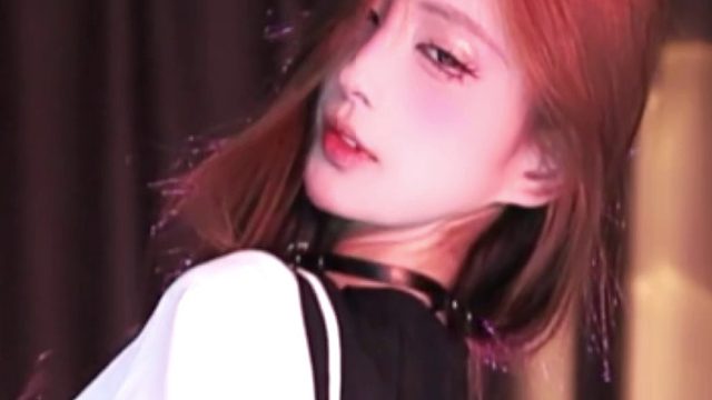 【聚优丶苏樱【青衫阁】】怎么 你的一厢情愿也要我负责吗