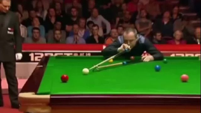 斯诺克希金斯一杆失误  马叔微妙的表情变化