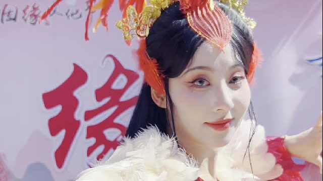 红鸾星动良缘至，东莞观音山红鸾星君在线互动宠粉，快快出发吧！