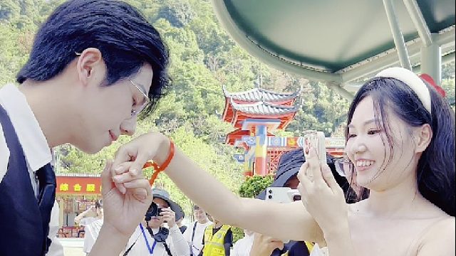 缘在此山中，情定观音山；国庆节约上闺蜜来东莞观音山打卡互动，欢度假日好时光