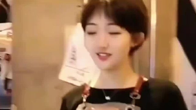 店员：哟…冲我来的