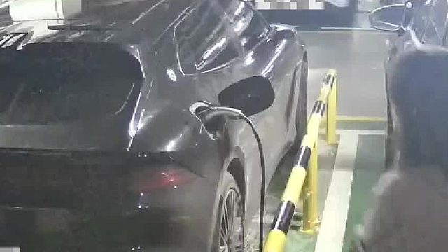 桩子不打线内会被拆除，不是我不想这样做