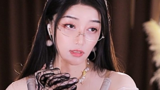 【夏乔恩Q-Q】早点睡觉哦~