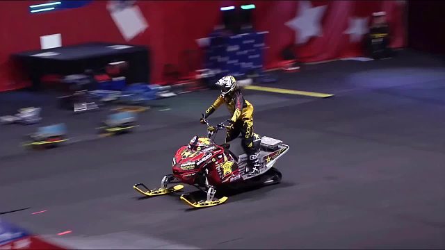 盘点极限特技中，翻车的十个名场面，个个都是狠人才敢玩的挑战