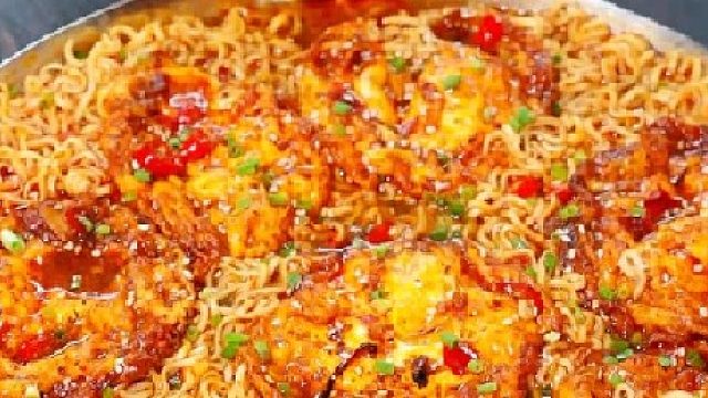 在我们家，没有一只鸡能逃出大胖的手掌啊