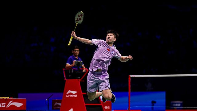 9-9战平！翁泓阳彻底杀疯了，韩国公开赛最不可思议一球诞生了