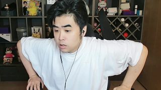 朱開怒噴丹妮：給我Shy爹康特位怎么了？今天就他狀態(tài)最好！