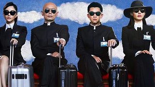 私人訂制：上映前靠廣告植入賺8000萬，播出后馮小剛成了預(yù)言家