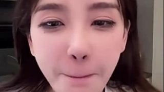 rita鏤空背帶褲殺傷力有多大？只想問有水友知道嗎