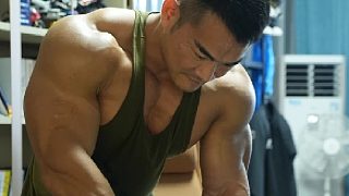 被坑錢第一人李賠光人設(shè)不倒助他成為海賊王