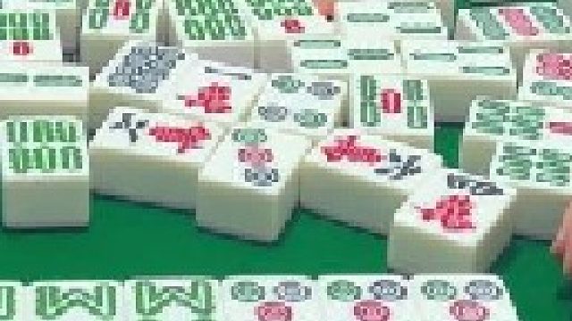 幺鸡麻将 四川麻将：适当的时机才有胡牌的可能性。。合川有不有一起玩的小伙伴