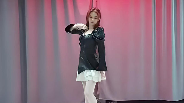 俄罗斯姑娘才艺表演24.05.19_小逗比(安娜)