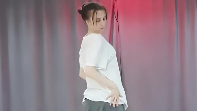 俄罗斯姑娘才艺表演24.05.22_蓝BUFF(欧丽西亚)01