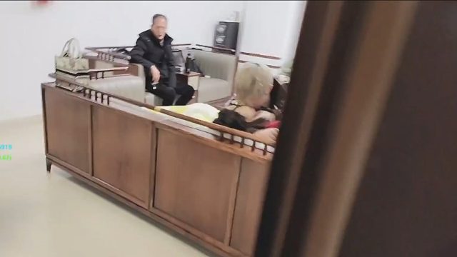 童唯一一次没忍住，还被拍下来，差点天都塌了