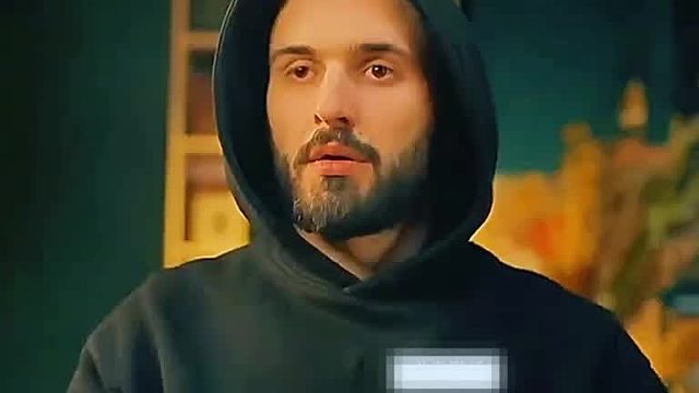 这个男人太惨了