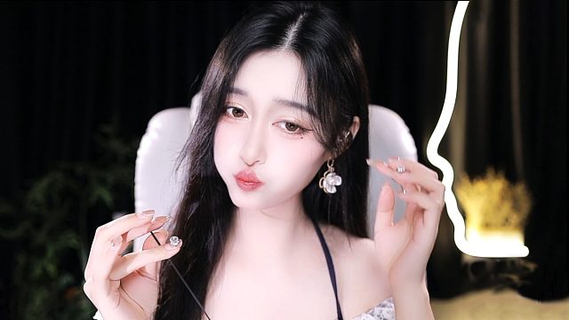 【乐听、晓月月】带上耳机~