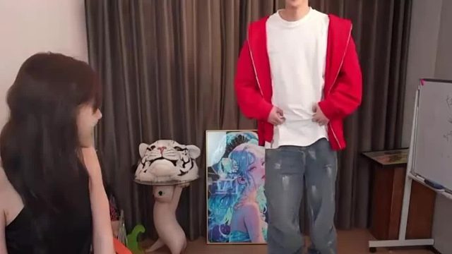 童锦程豚豚比身高，童锦程真实身高曝光，已知豚豚身高171