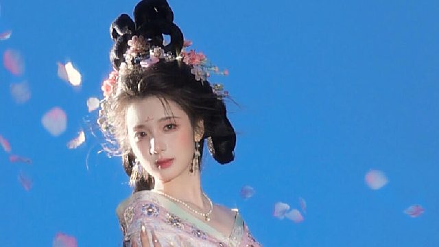 在中秋节拍到了嫦娥仙女