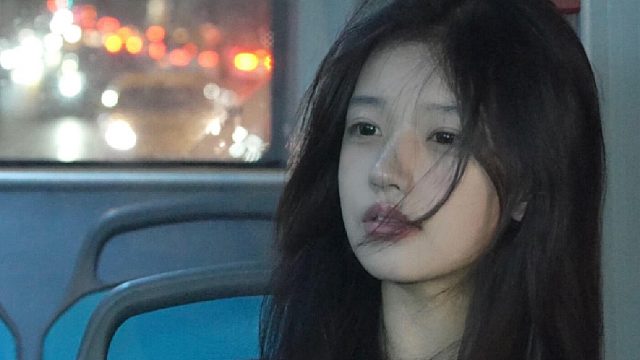 “灯火阑珊 我的心借了你的光是明是暗”_