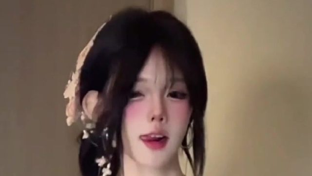 永远自由如风，永远为自己着迷