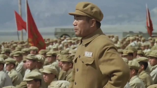 东方一声震撼天地的轰鸣，令全球为之瞠目结舌。