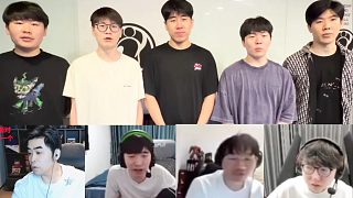 眾人分析IG入圍賽打T1不太看好指出勝負(fù)點(diǎn)，如果想贏T1打野和下路是關(guān)鍵，就看IG是否爭(zhēng)氣了！