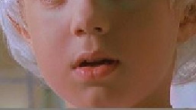 小镇的女人一夜之间全部怀孕，生下来的孩子全有超能力