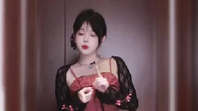 我在南方三十度，你在北方穿秋裤