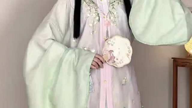 1明镜的少女感真的无可替代！