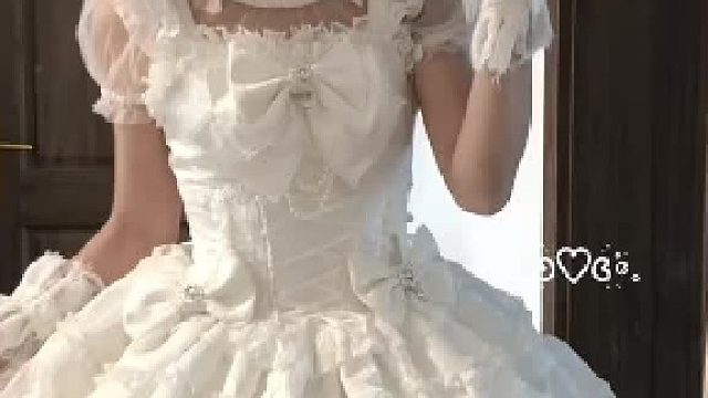 能get的纯白小白裙吗 宝宝