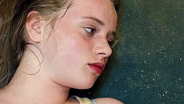 这个女孩也太怪癖了吧