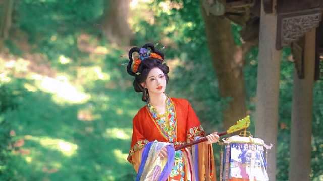 阆苑瑶台｜柔金碎绿秋光静