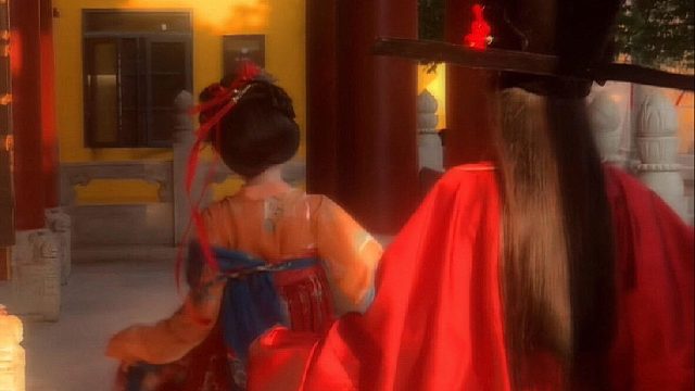 “哼！都当状元郎了还当学人精～”