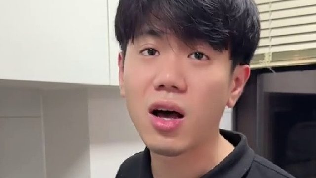 原来核桃是带皮的，我以为是桃子里的核