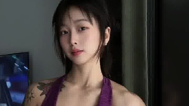 什么都是假的 只有长在身上的肌肉是真的