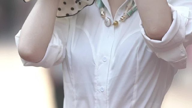 才发现爱不代表一切