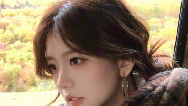 故事的开头是秋天