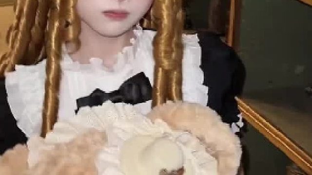 我不会再抛硬币了 因为幸福已经在我手中了