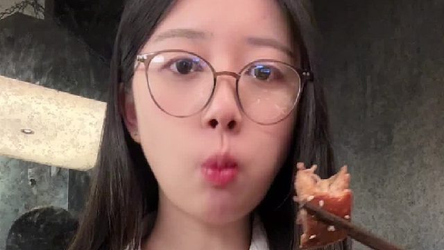 武汉秋日食记糯叽叽小麻薯漂亮蓝莓雪冰