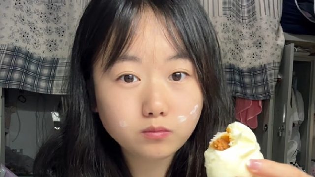 vlog｜1500女大学生在校一天花销多少？