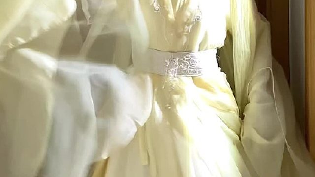 “恰似一樽江湖还一樽少年”