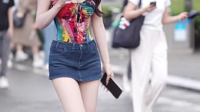 长椅与晚风，收留匆忙的思绪