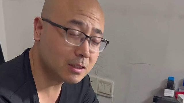 失业后，靠这个冷门手艺 养活一家人