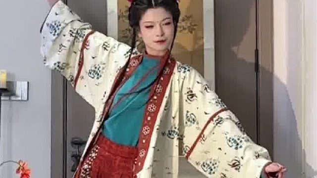 晋制 很特别的配色