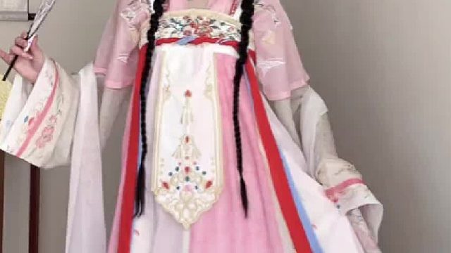 “小风筝！送给你～” 太春天了吧啊啊啊