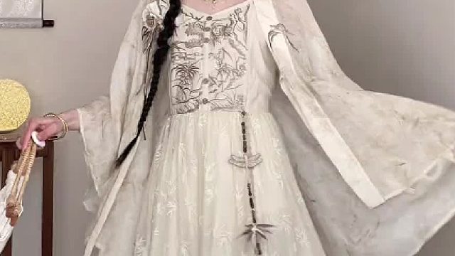 “爱恨如写意山水画｜真的很工笔画